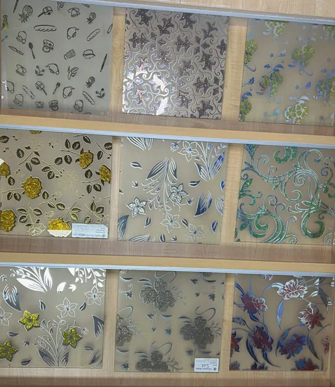 1220*1830, 1650*2140, 1650*2440, 1830**2440mm revestido de titânio flor de gelo ácido gravado/manchado/jateamento fosco/ vidro decorativo de arte para porta, decoração
